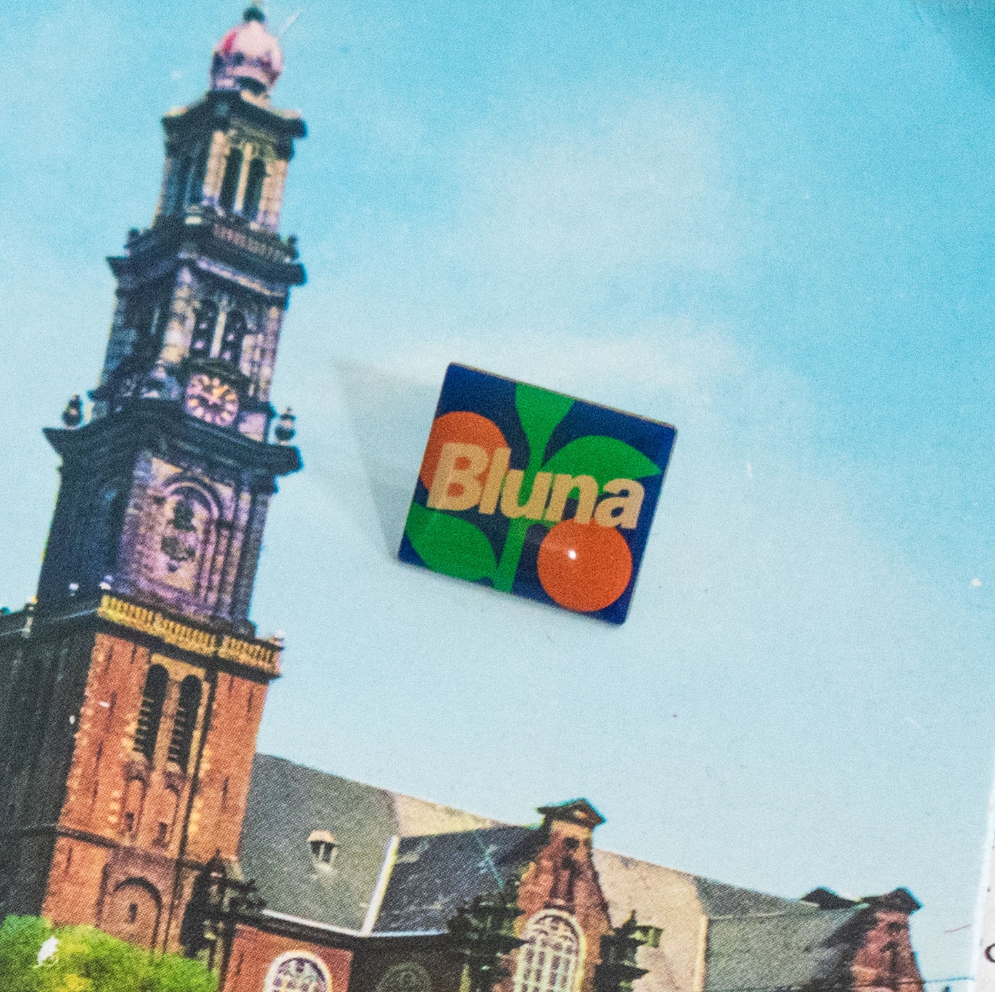 Vintage Bluna Pin